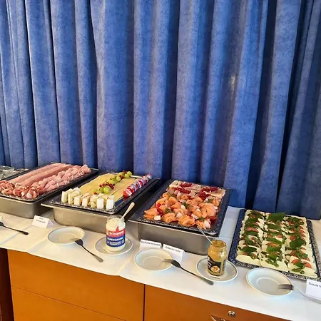 فندق Restaurant Schwane *